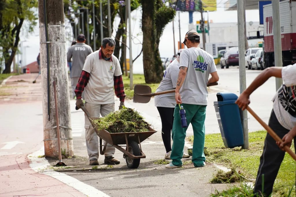 Prefeitura mantém cronograma de obras em bairros e área rural de Passo Fundo