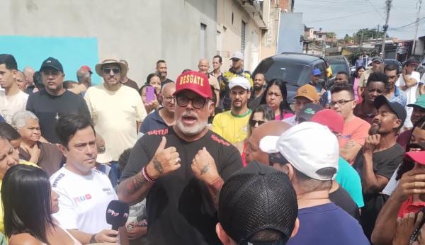 Frota apoia moradores que enfrentam despejo em Cotia; quatro já foram retirados