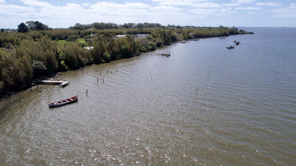 Prefeitura entrega maquinário para pescadoras da Ilha dos Marinheiros