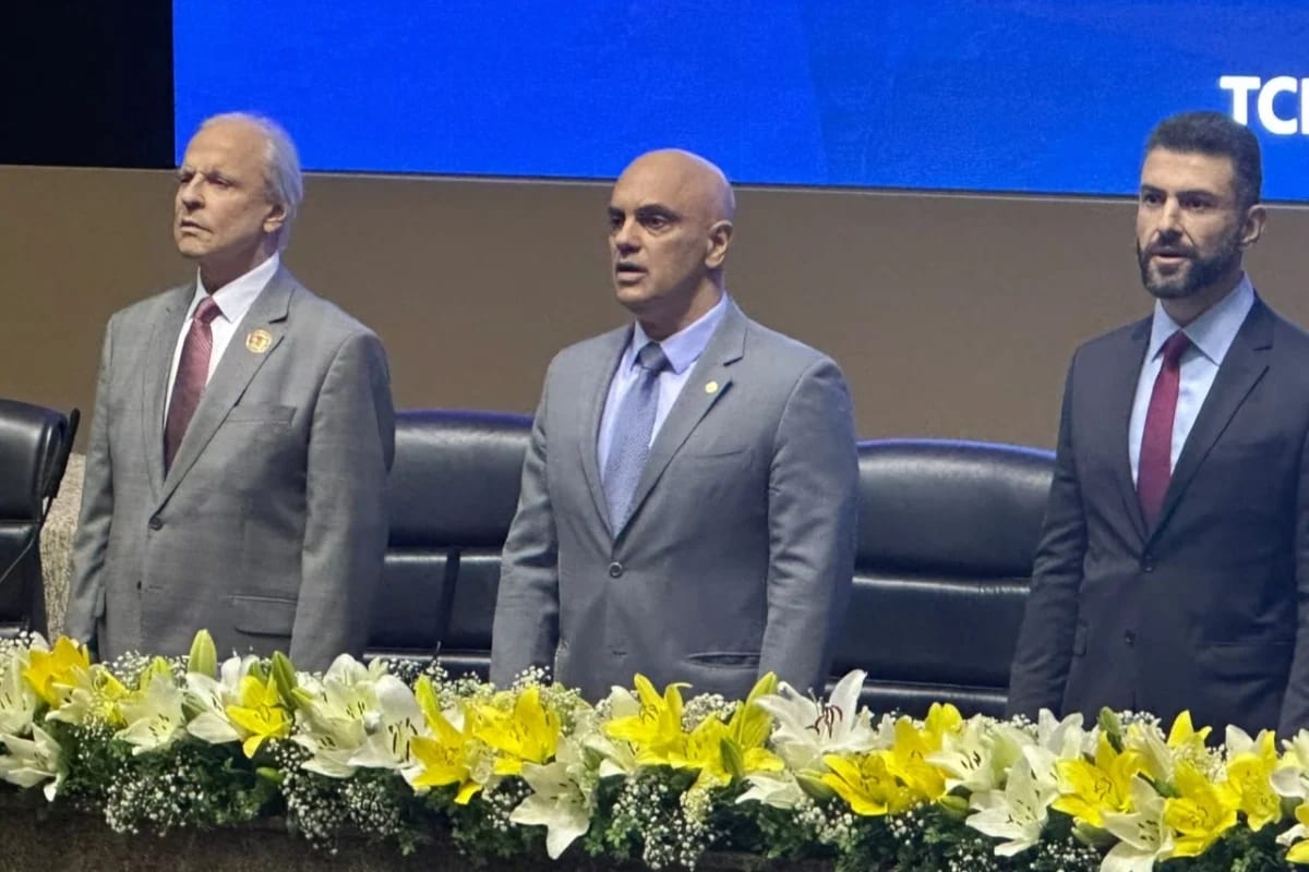 Moraes: fomos ingênuos ao achar que big techs eram neutras