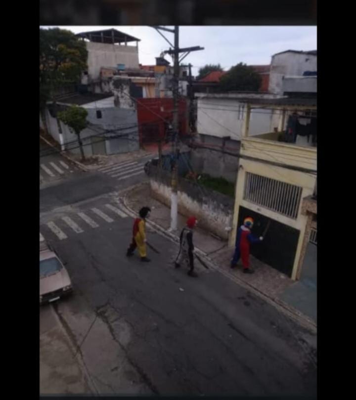 Prefeito diz que não há registros de crimes cometidos por pessoas fantasiadas de palhaço em Taboão da Serra