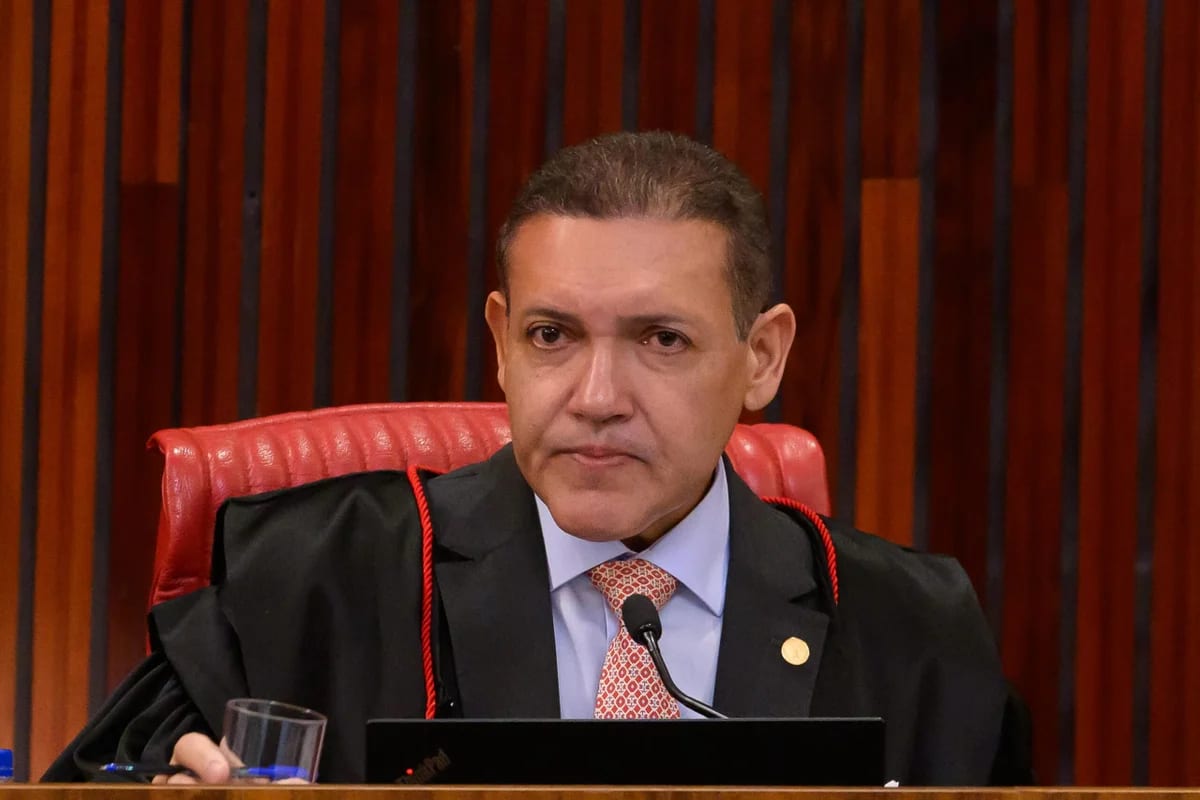 Nunes Marques bloqueou Gilmar após troca de mensagens sobre caso Andrei Rodrigues