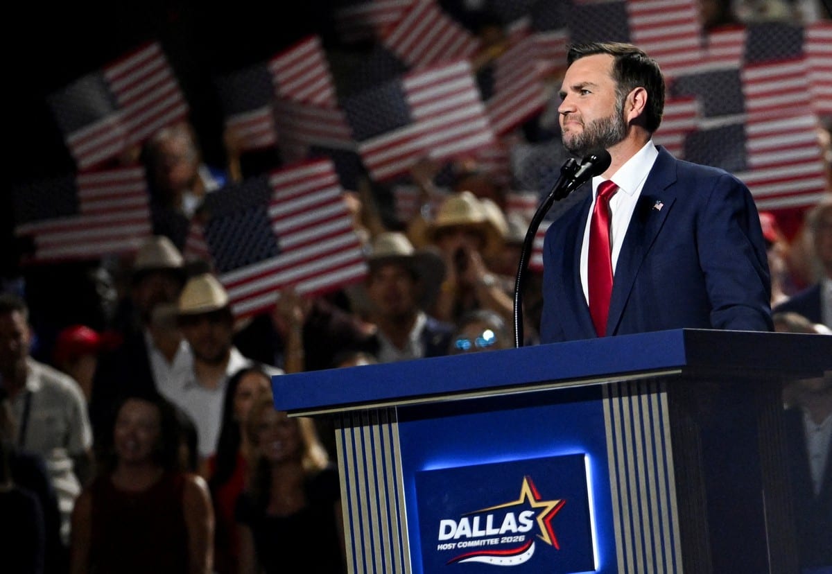 Apoiador gritou 'JD 48!' para J.D. Vance em convenção republicana