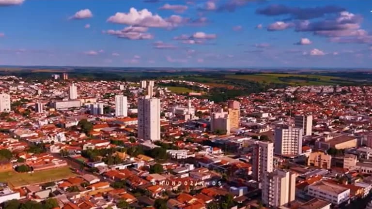 Câmara de Assis aprova REFIS (PL 162/2026) por 12 votos