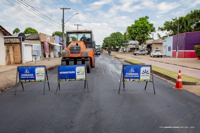 Boa Vista finaliza recapeamento de quase 2 km na Rua Carmelo