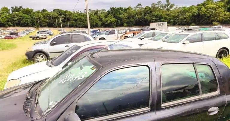 Pernambuco faz leilão de 72 lotes a partir de R$ 2,9 mil