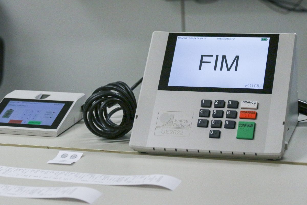 Ausência no primeiro turno não impede de votar neste domingo