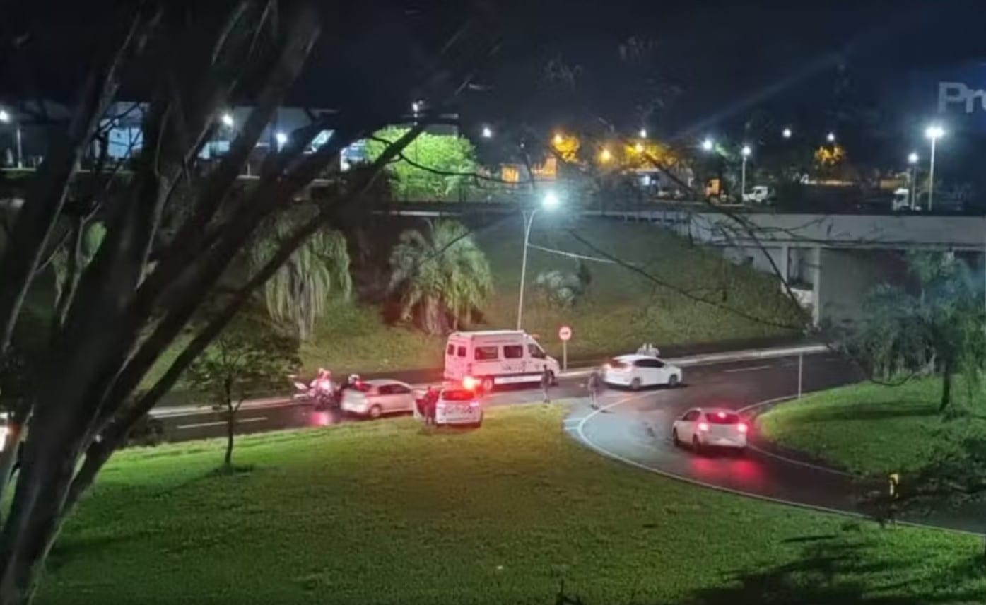Motociclista morre após acidente com caminhão em avenida de Presidente Prudente