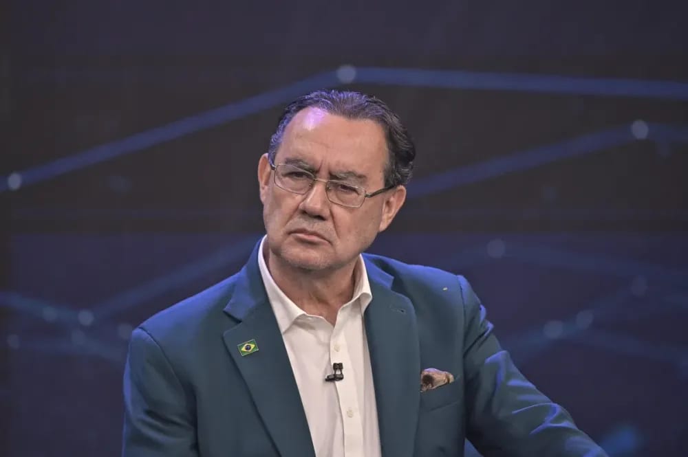 Augusto Cury anuncia saída da política após primeiro turno