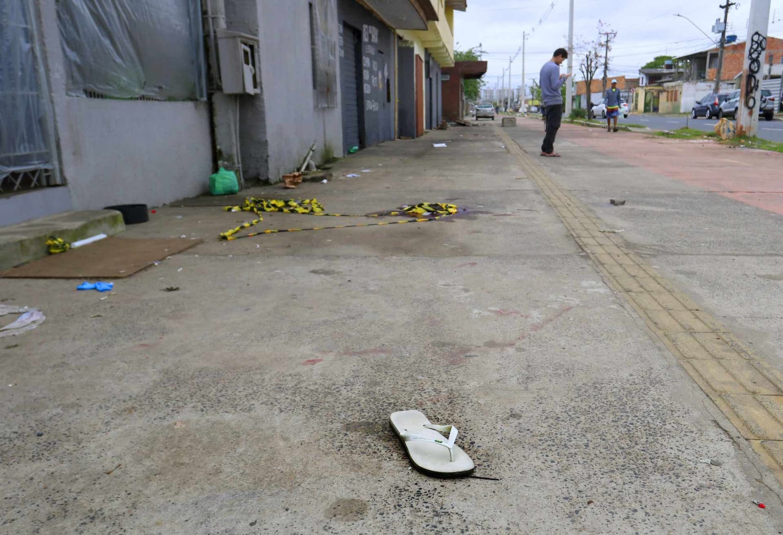 Adolescente de 16 anos, homem com tornozeleira e jovem em carro: O que se sabe sobre 3 assassinatos em menos de 24 horas