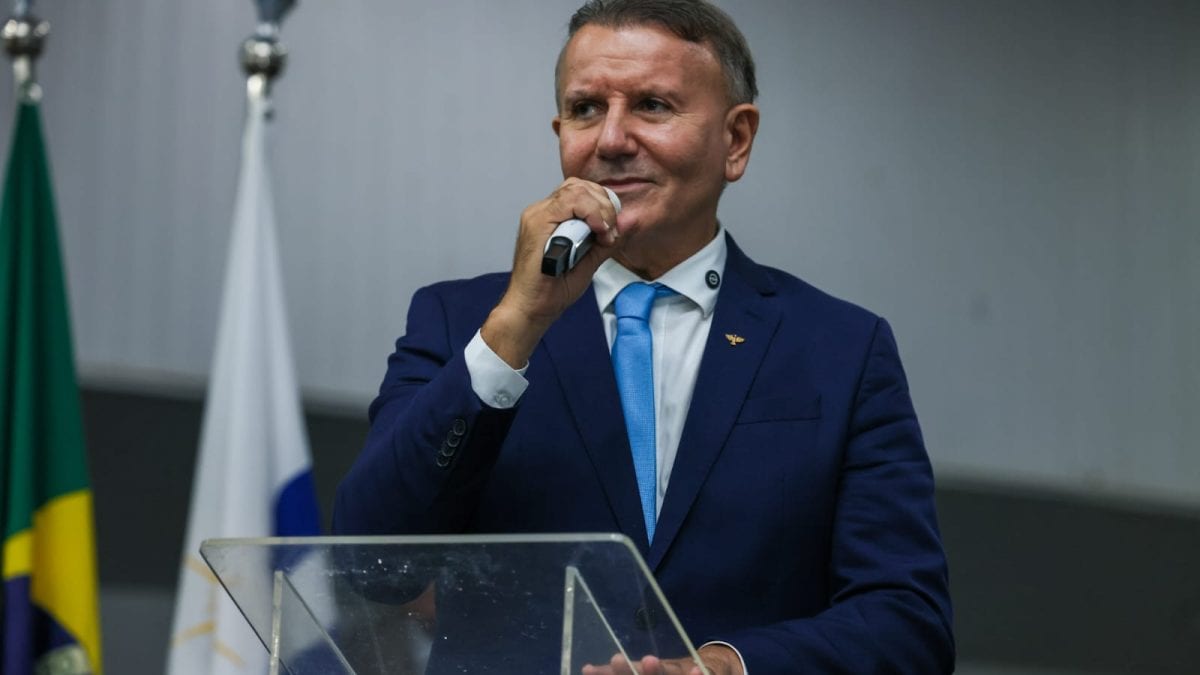 Prefeito de Palmas proíbe propaganda em rotatórias no Decreto nº 2.989