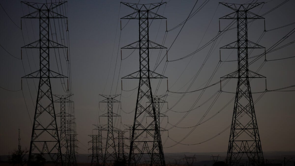 Espanholas Dominam Leilão de Projetos de Transmissão de Energia no Brasil