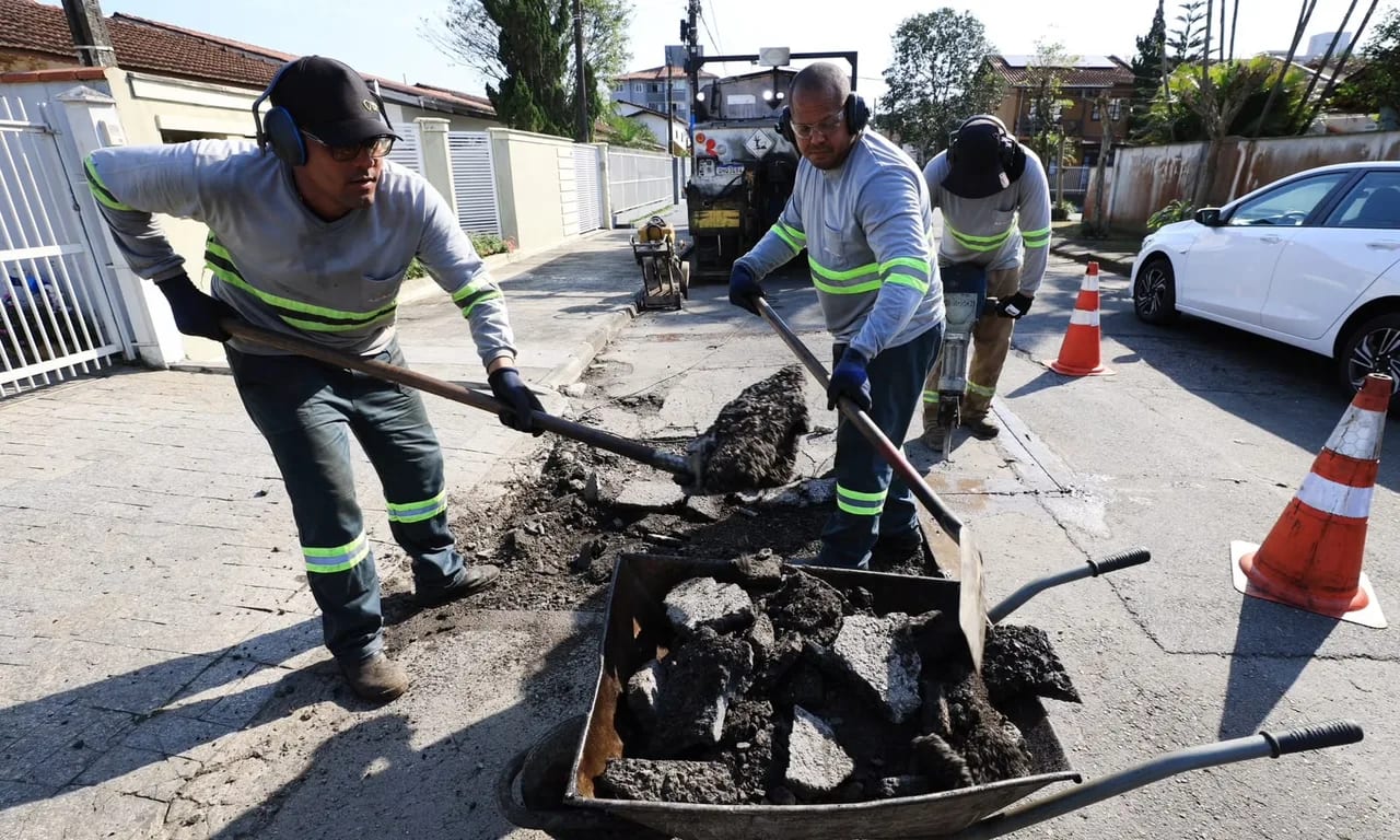 Joinville Fácil passa a aceitar pedidos de tapa-buraco pelo app