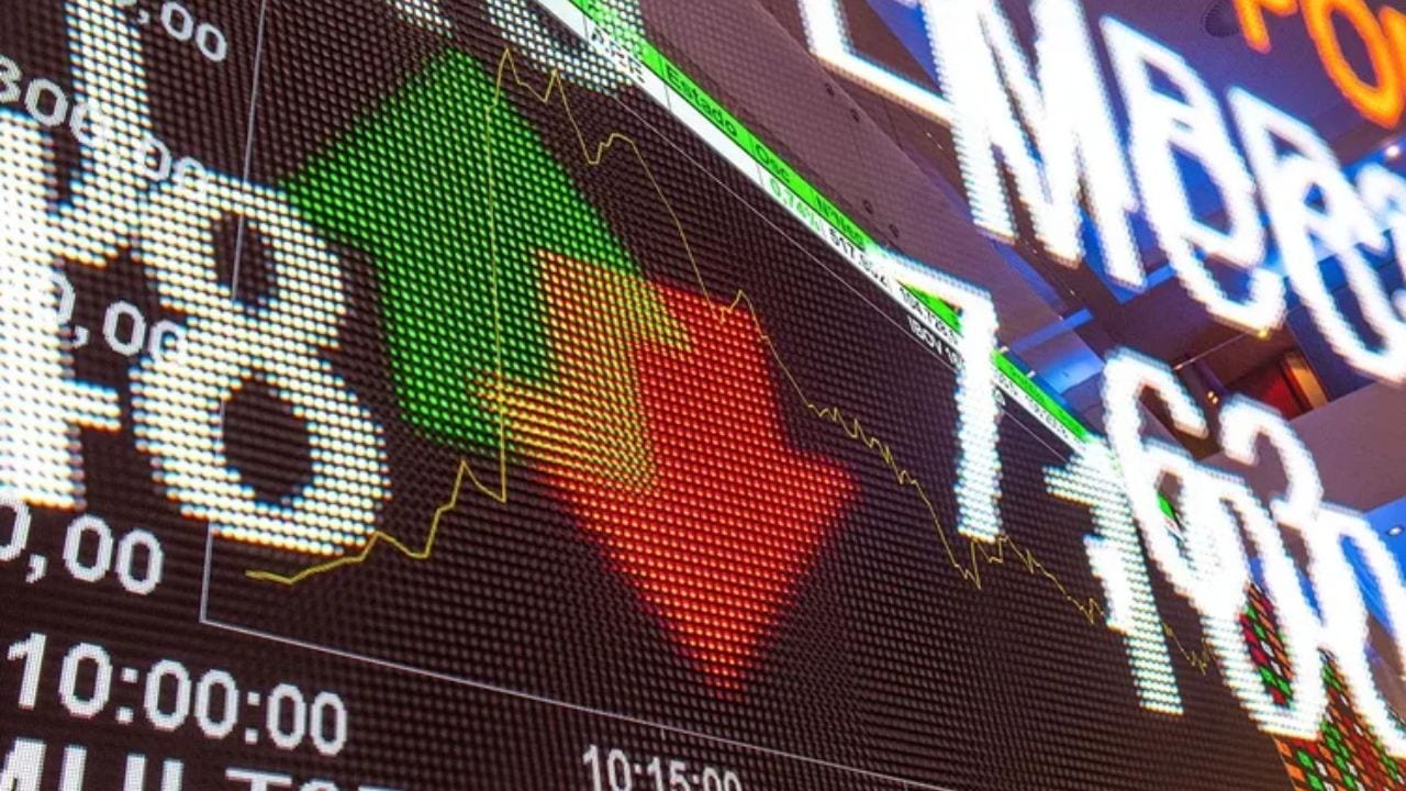 Ibovespa fecha em baixa e acumula queda de 14,3% em 2 dias