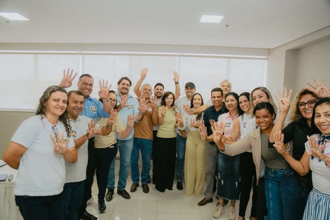 Professora Dorinha reúne partidos e lideranças para ampliar campanha do segundo turno
