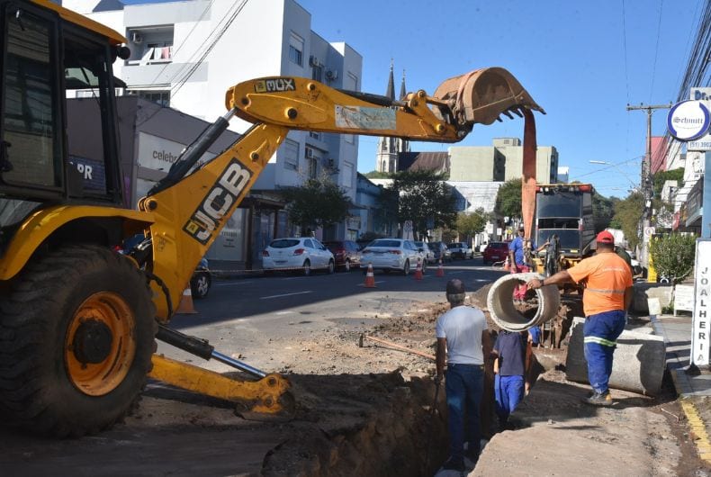 Santa Cruz anuncia novas drenagens na Rua Boa Esperança e Borges de Medeiros
