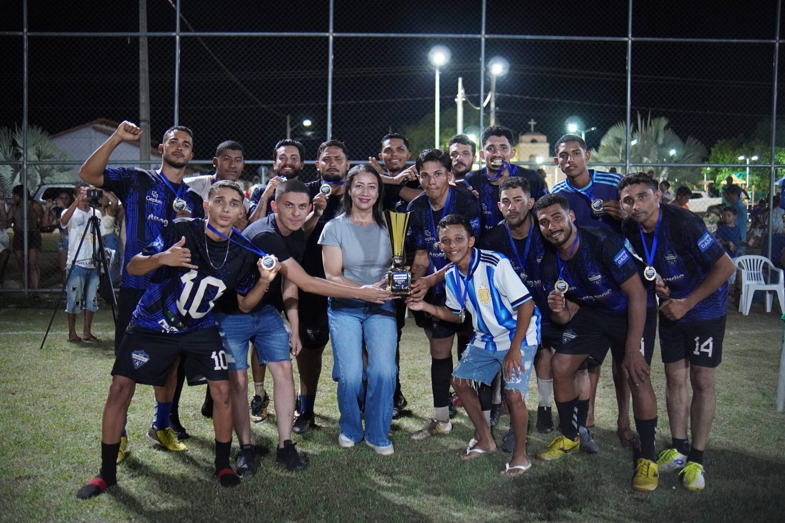 Fanáticos vence nos pênaltis e conquista o Campeonato Municipal de Society em Rio Sono