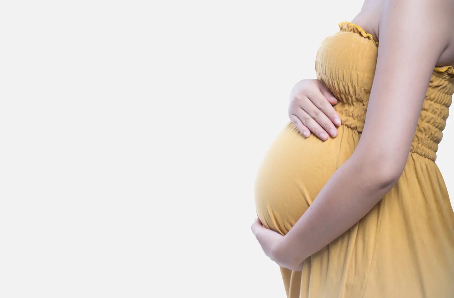 Receita bloqueia mais de R$1 bilhão em pedidos suspeitos de salário‑maternidade