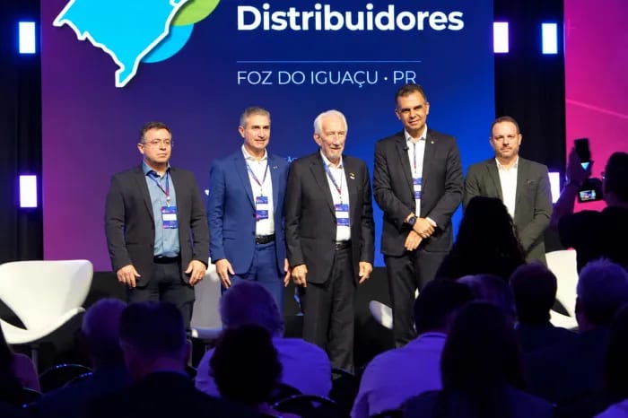 Vice-governador participa de encontro do comércio atacadista em Foz do Iguaçu