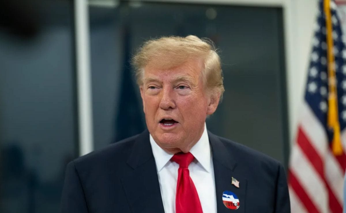 Donald Trump diz que “não vai se envolver” após publicação de carta de Flávio Bolsonaro