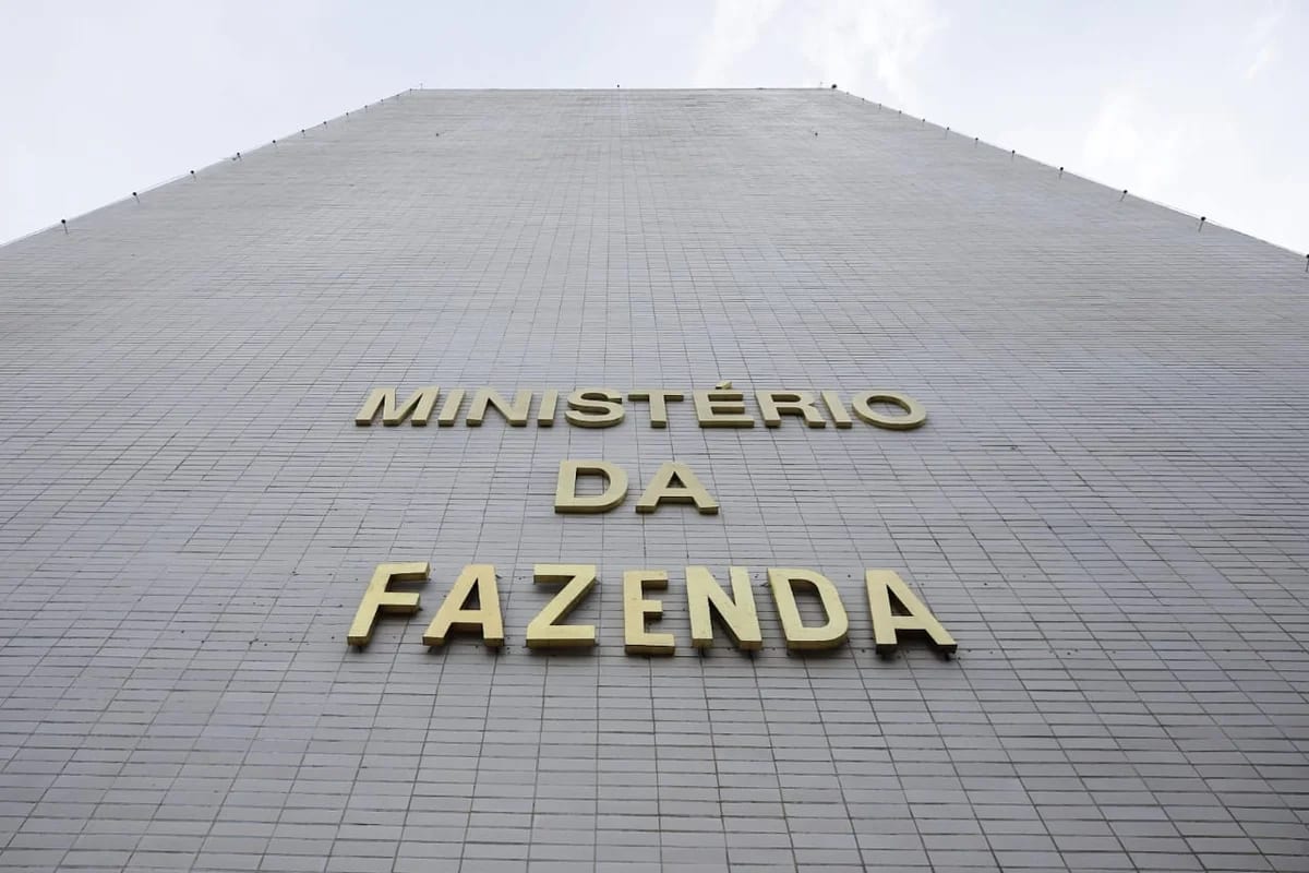 Governo federal expande gastos com investimentos no Orçamento de 2027