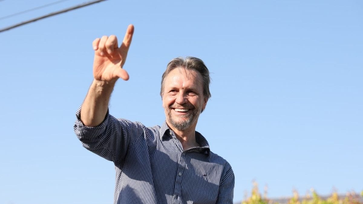 Pedro Uczai confirma reeleição à Câmara após AVC