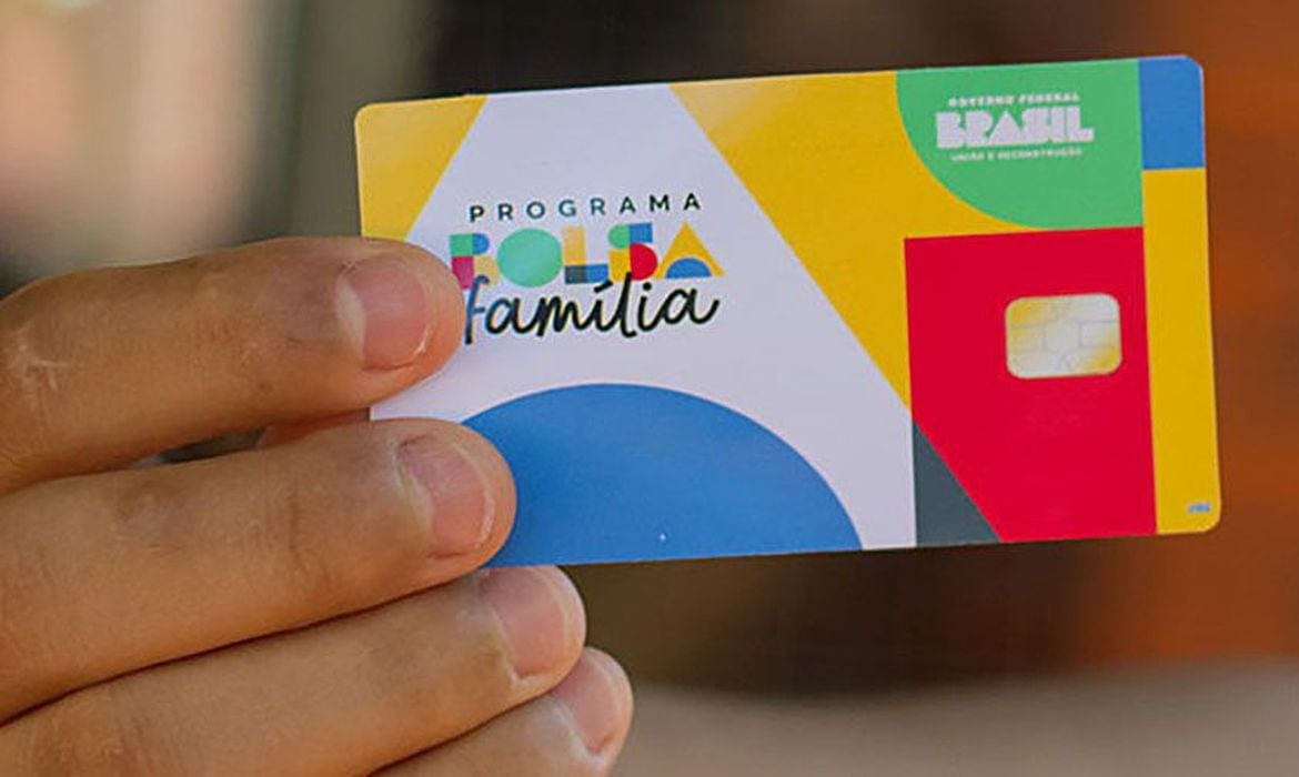Bolsa Família sobe para R$ 691 a partir de 1º de outubro