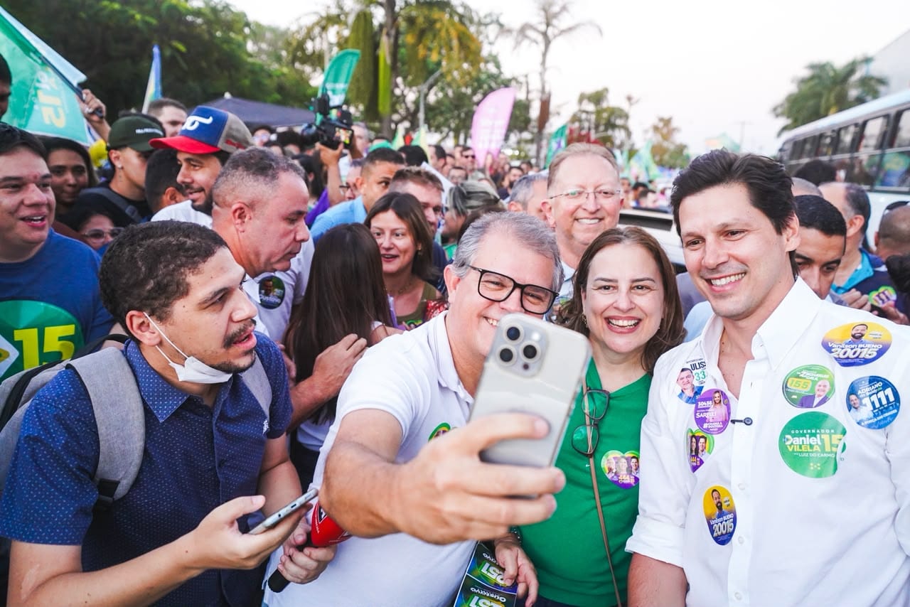 Daniel Vilela lidera adesivaço em Aparecida com mais de 1.000 carros