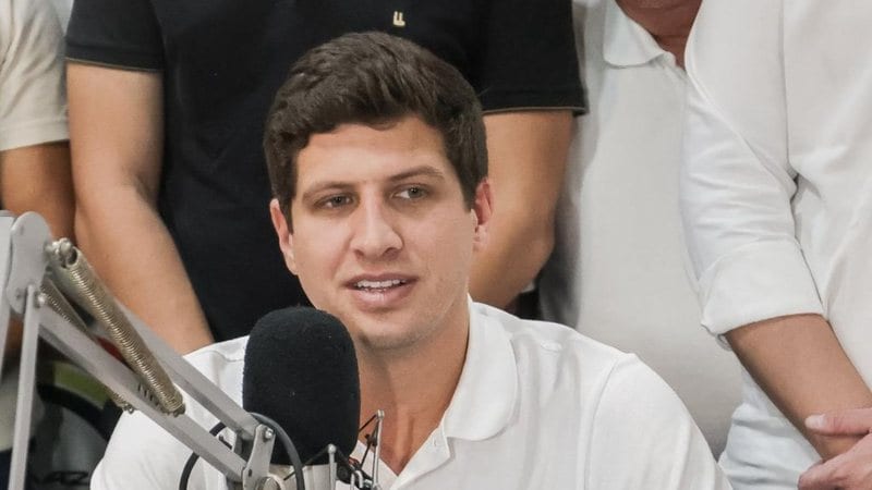 João Campos diz que propaganda na TV pode virar disputa em Pernambuco