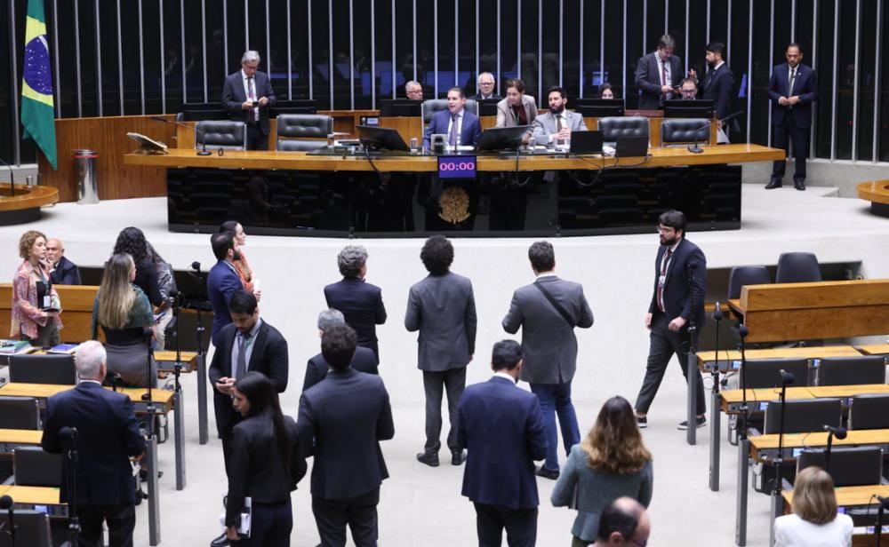 Câmara aprova aumento no teto do MEI e perdão a dívidas