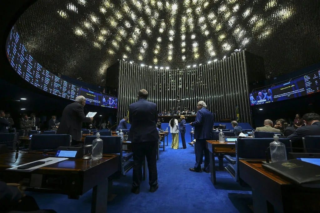 Eleições 2026: conheça os nomes que disputam o Senado pelo Paraná