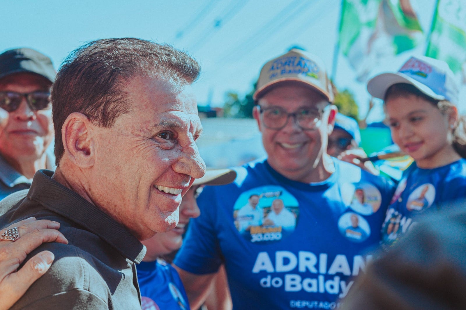 Vanderlan lidera maior carreata da história de Senador Canedo, com 500+ veículos