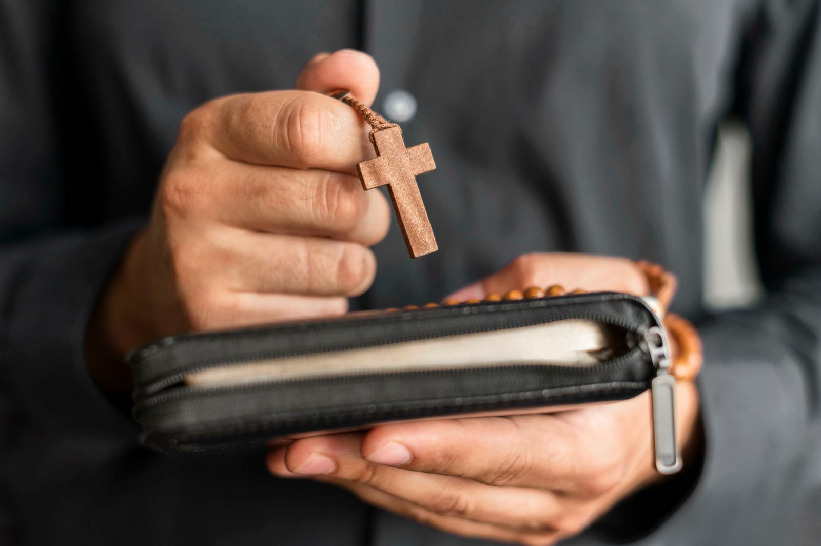 Maioria religiosa tenta transformar Estado em sua crença, alerta texto jurídico