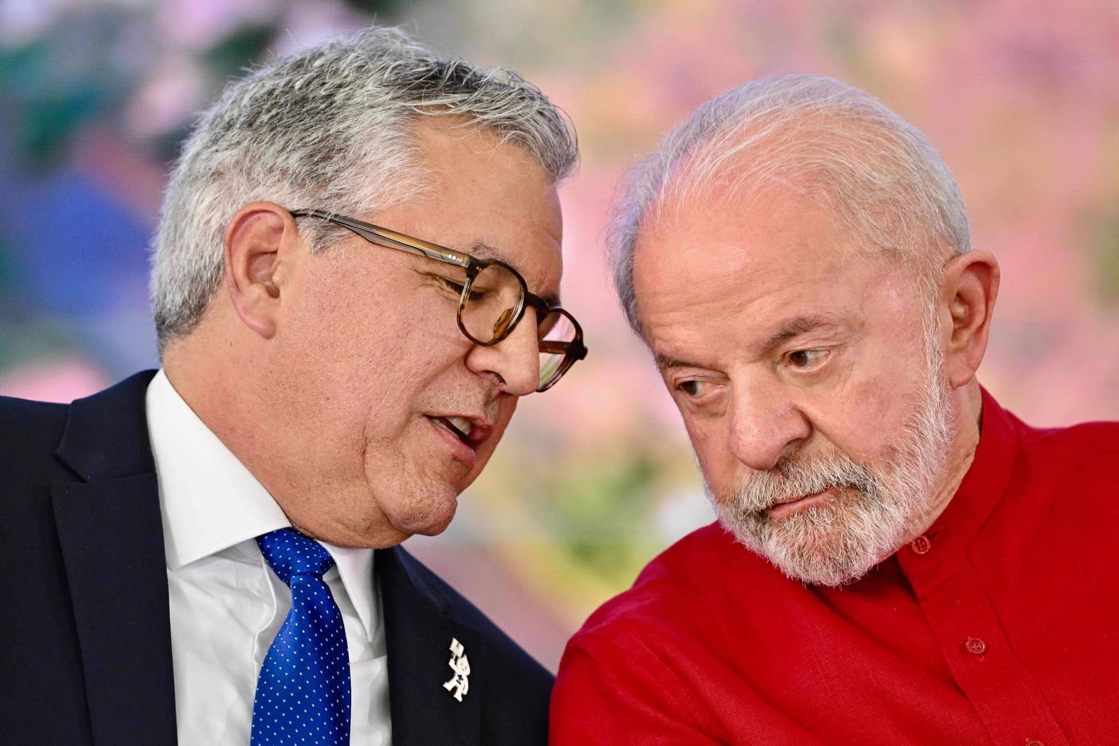 Lula faz do cuidado a idosos foco da campanha