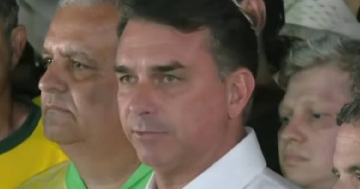 Os três erros que levaram Flávio Bolsonaro à derrota, segundo cientista político