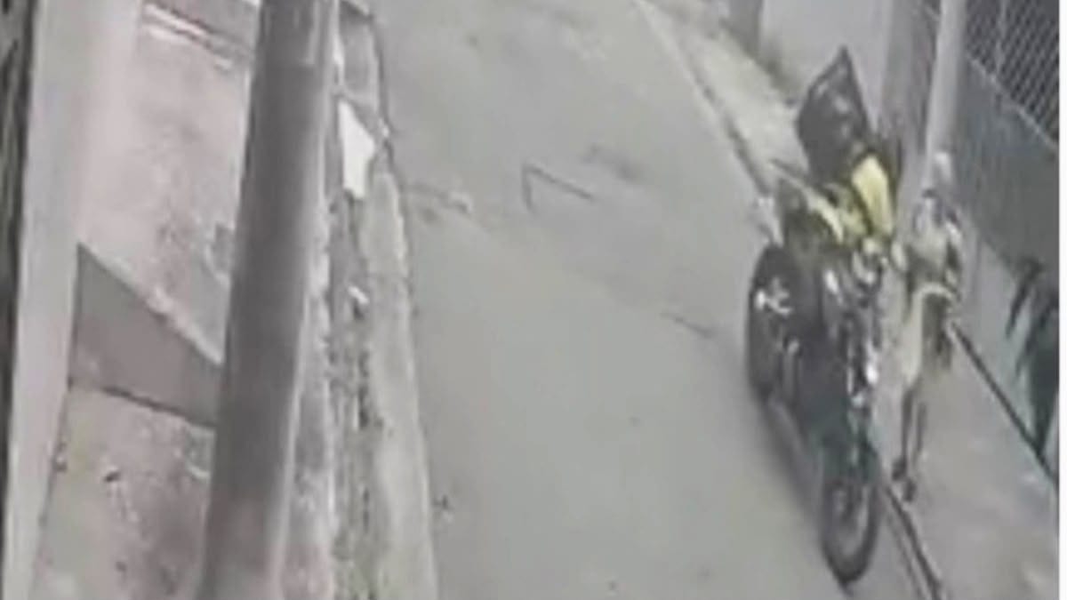 Idosa é assaltada por motociclista no Parque Aliança