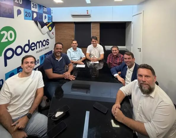Podemos reúne seis deputados e define atuação unificada na Alepe