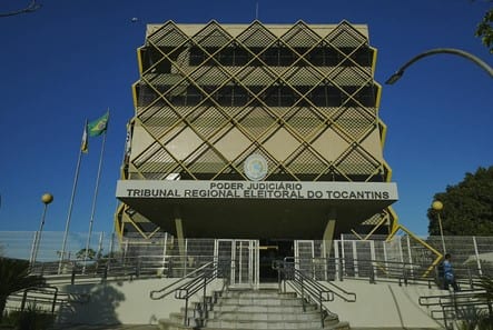 Pela segunda vez, outdoor ligado a prefeitura coloca Dorinha no centro de questionamento eleitoral