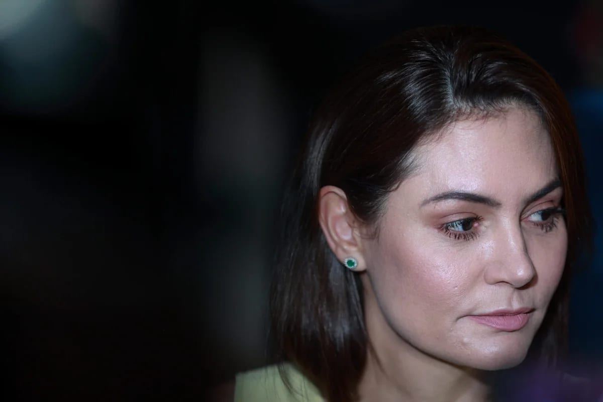Dono de construtora doa R$ 100 mil para campanha de Michelle ao Senado