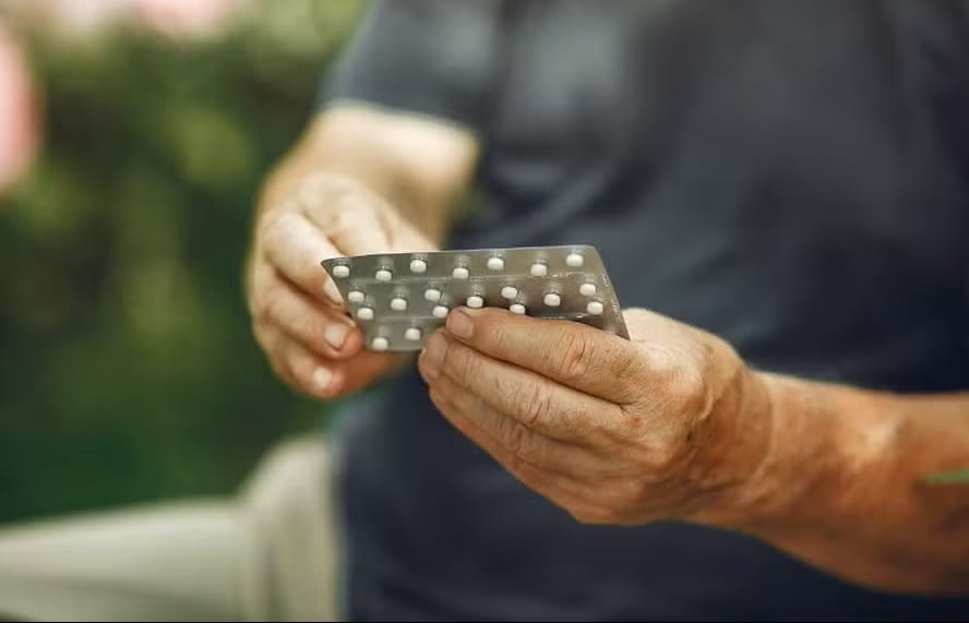 Cientistas criam pílula anticoncepcional masculina para ser tomada 30 minutos antes da relação sexual