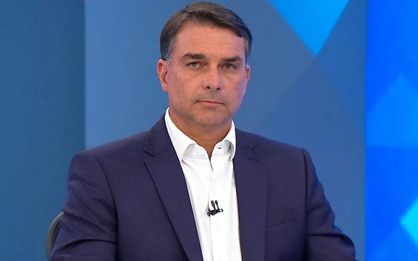 Flávio Bolsonaro vence em Valinhos com 63,50% dos votos