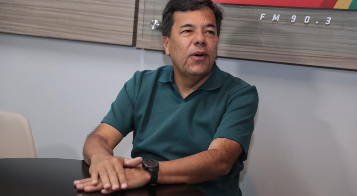 Mendonça diz não ter visto representação ao TRE-PE sobre propaganda