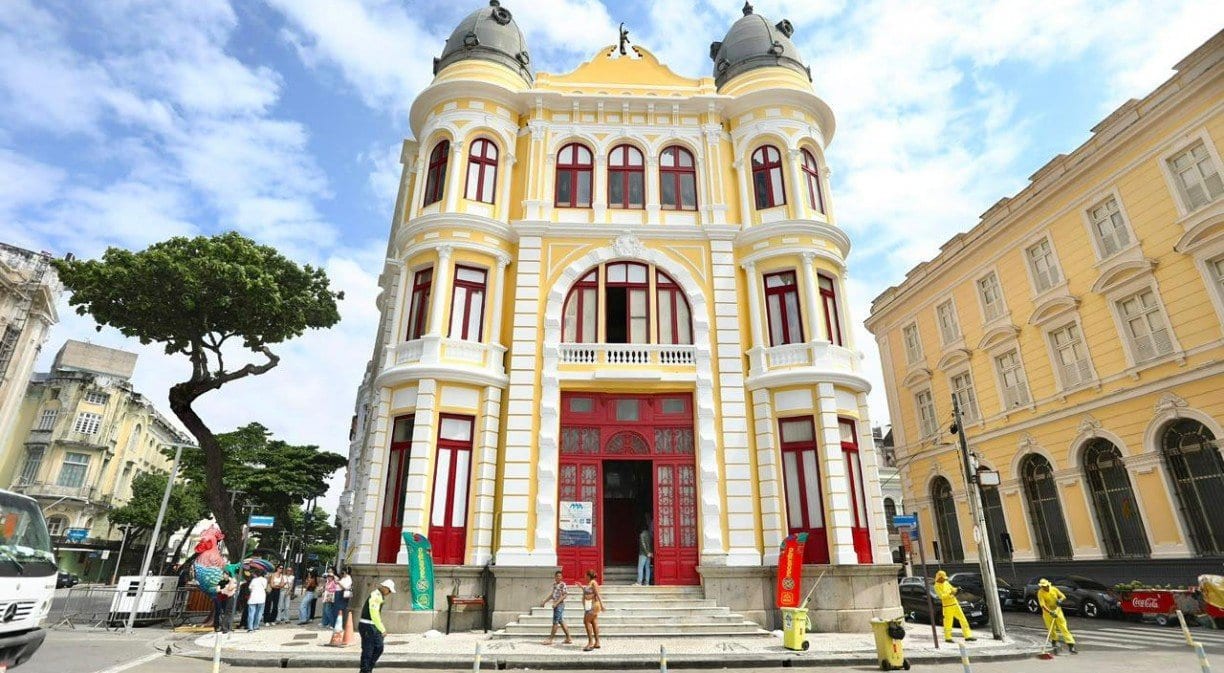 Recife planeja 12 empreendimentos residenciais para revitalizar o Centro