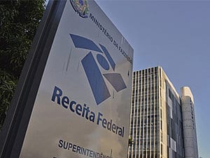 Bônus de eficiência de auditores fiscais integra férias e gratificação natalina