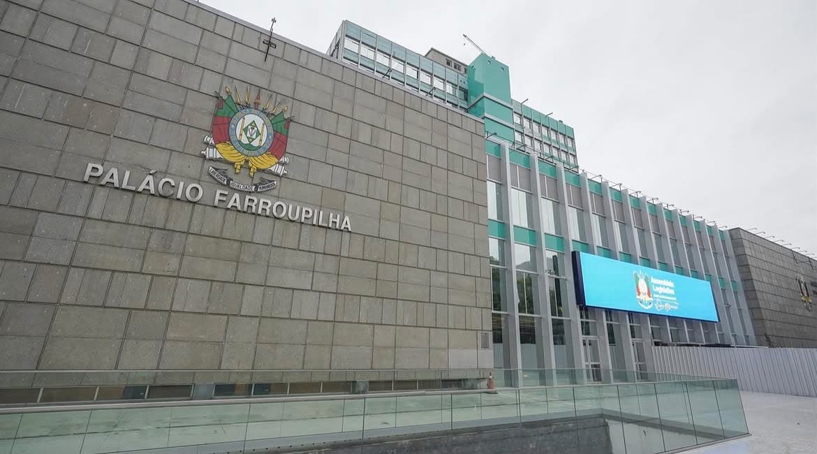 Possível saída de deputado para o Governo Zucco pode aproximar santa-cruzense da Assembleia