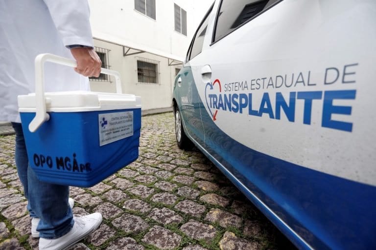 PL 3292/26 isenta veículos oficiais de saúde de multas em atendimentos de urgência