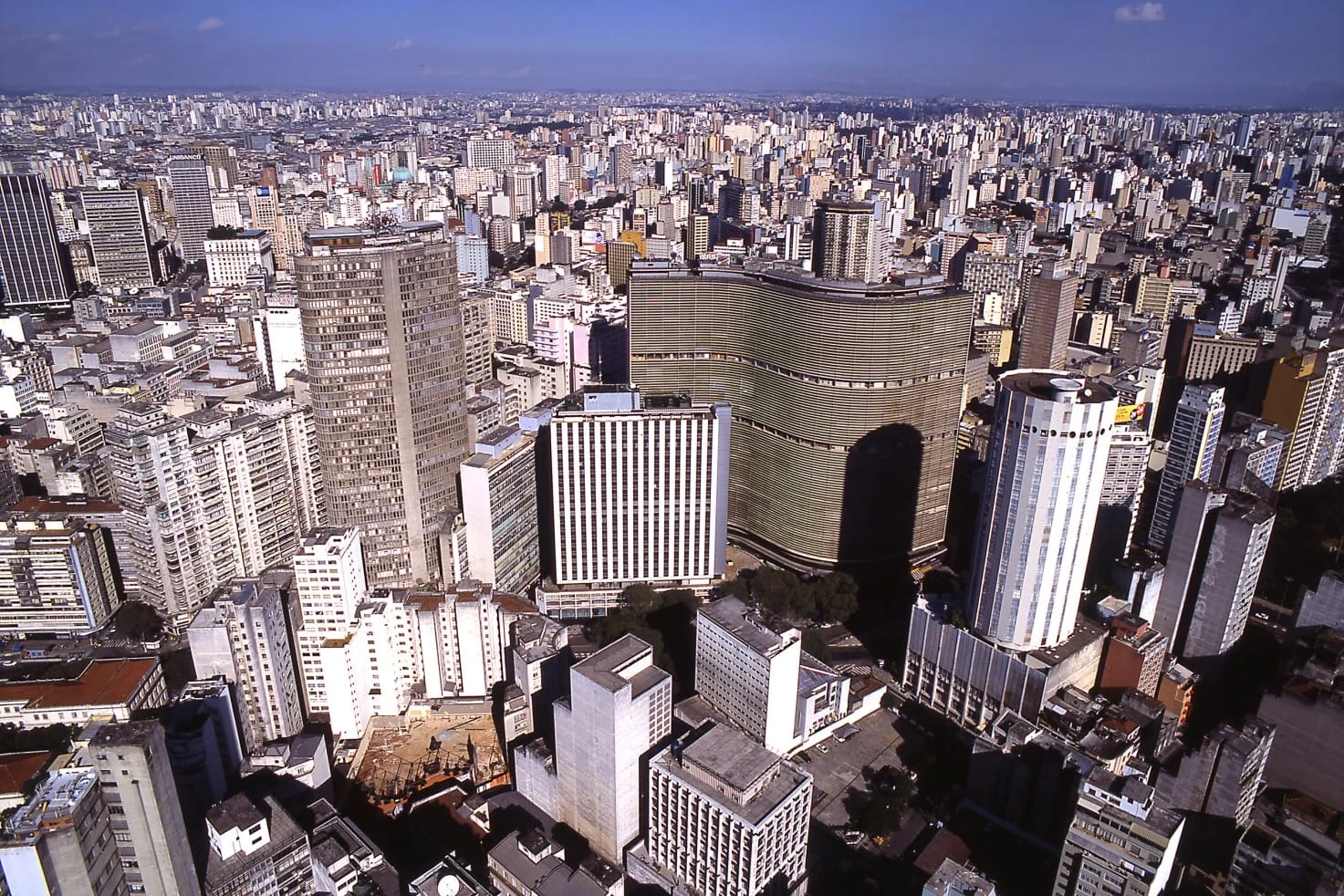 Previsão do tempo para sexta-feira (28), em SP: sol entre poucas nuvens