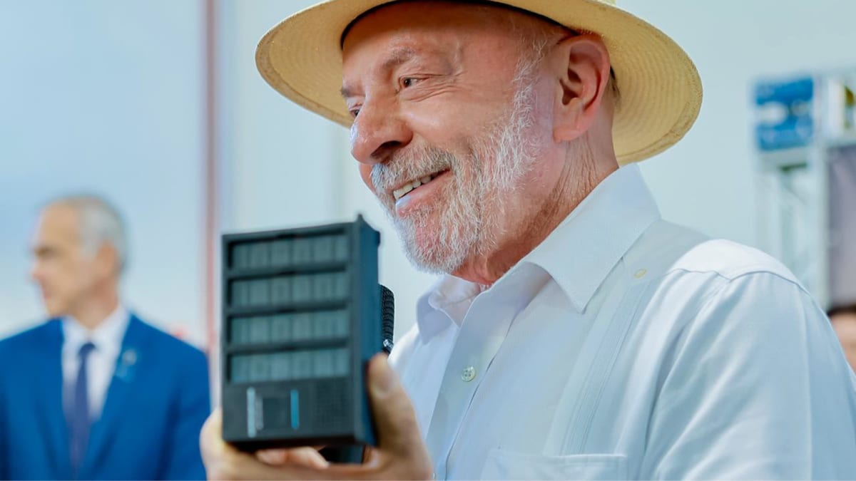 Lula anuncia supercomputador de IA que será instalado em Macaíba (RN)
