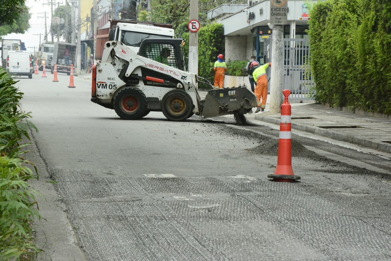 Santo André inicia recape de 8 km na Avenida Industrial do Campestre