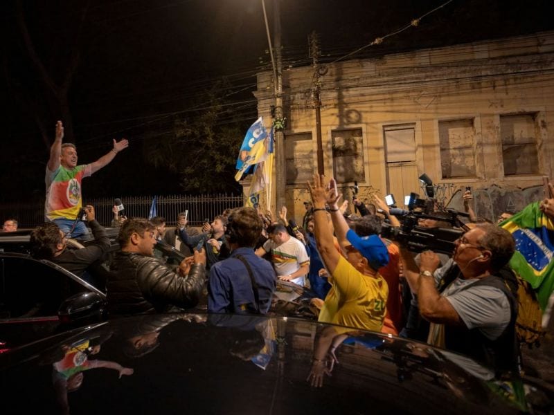 Direita avança pelo Brasil, conquista maioria dos governos definidos e sai fortalecida das urnas em 2026